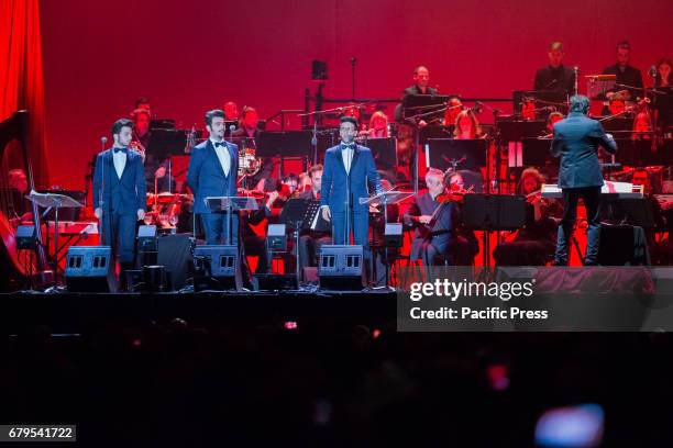 From the Savoy city, with a sold out in great style, the new tour of "The Night of Magic - Tribute to the Three Tenors" of the Boys of Il Volo. In...