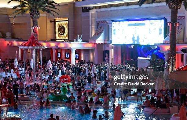 Actress Model Charlotte Mckinney Co Star Of Baywatch Hosts Grand