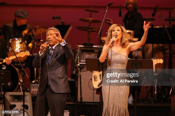 Marilyn McCoo and Billy Davis, Jr. Perform during 'City Winery Presents A Celebration of the Music of Jimmy Webb' at Carnegie Hall on May 3, 2017 in...