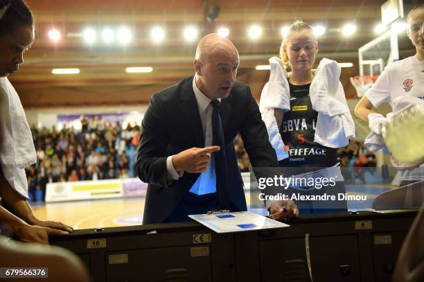 Frederic Dussart Coach of Villeneuve d Ascq during the women's french League final match between Montpellier Lattes and Villeneuve d'Ascq on May 5,...