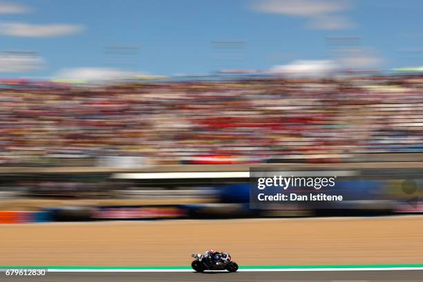 Hector Barbera of Spain jand Reale Avintia Racing rides during qualifying for the MotoGP of Spain at Circuito de Jerez on May 6, 2017 in Jerez de la...