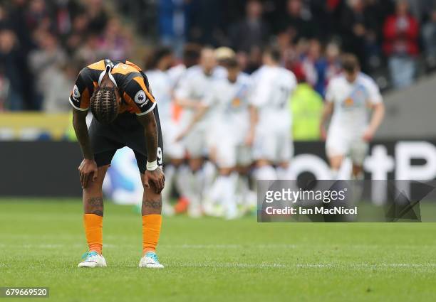 Abel Hernandez of Hull City reacts as Sunderland celebrate their second goal during the Premier League match between Hull City and Sunderland at KCOM...