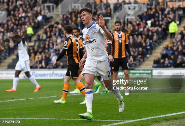 Billy Jones of Sunderland celebrates scoring his sides first goal during the Premier League match between Hull City and Sunderland at the KCOM...