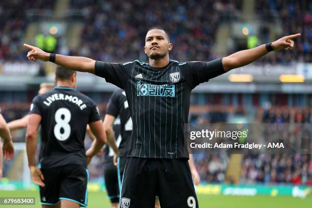 Salomon Rondon of West Bromwich Albion celebrates after scoring a goal to make it 1-1 during the Premier League match between Burnley and West...