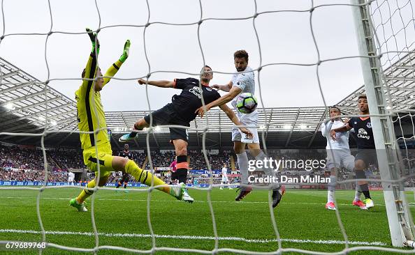 Swansea City v Everton - Premier League Swansea City v Everton - Premier League