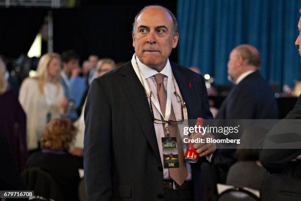 Muhtar Kent, chairman and chief executive officer of the Coca-Cola Co., looks at the crowd before the start of the Berkshire Hathaway Inc. Annual...