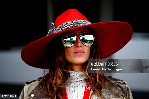Woman wearing a festive hat looks on prior to the 143rd running of the Kentucky Derby at Churchill Downs on May 6, 2017 in Louisville, Kentucky.