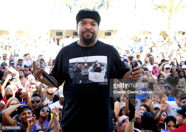 Rapper Ice Cube attends Daylight Beach Club at the Mandalay Bay Resort and Casino on May 6, 2017 in Las Vegas, Nevada.