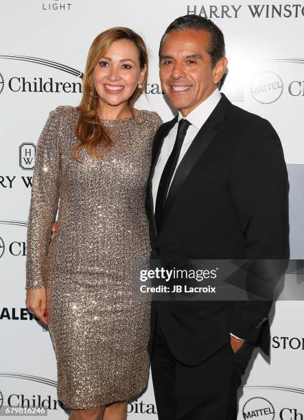 Patricia Govea and Antonio Villaraigosa attend the UCLA Mattel Children's Hospital's Kaleidoscope on May 06, 2017 in Culver City, California.