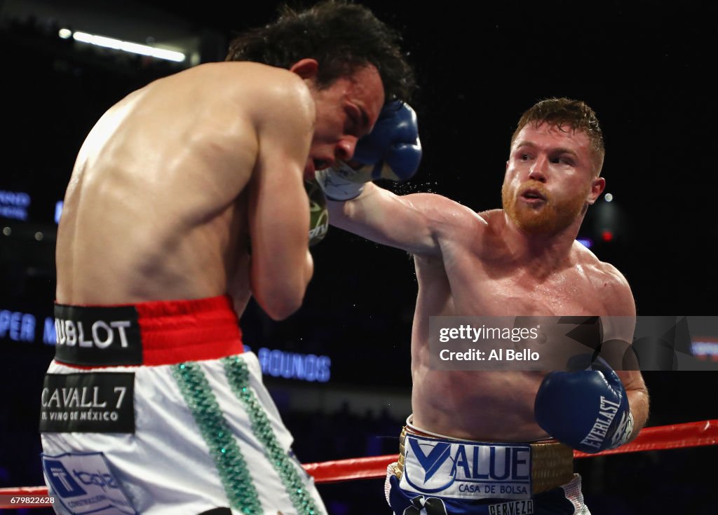 Canelo Alvarez v Julio Cesar Chavez Jr.