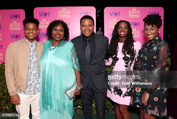 Nathan Anderson, Doris Hancox, host Anthony Anderson, Alvina Stewart, and Kyra Anderson attend the VH1 'Dear Mama' taping on May 6, 2017 in Los...