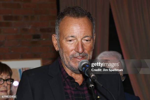 Singer/songwriter Bruce Springsteen attends the 2017 Kristen Ann Carr Fund "A Night To Remember" gala at Tribeca Grill on May 6, 2017 in New York...