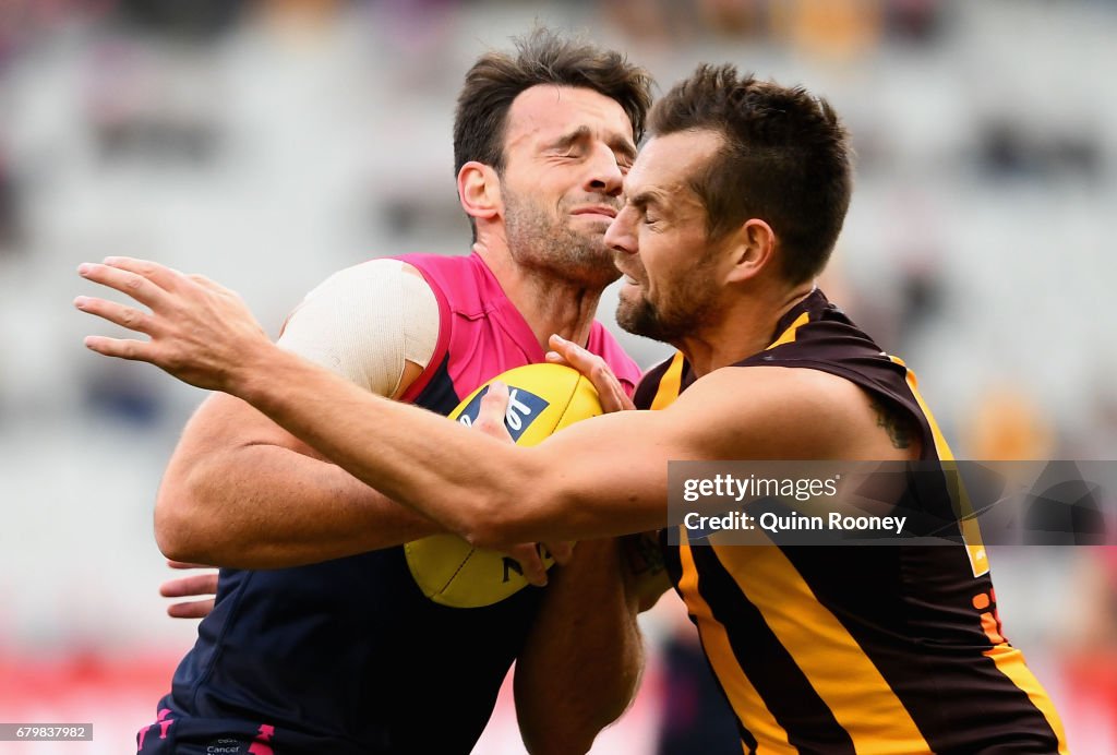 AFL Rd 7 - Melbourne v Hawthorn