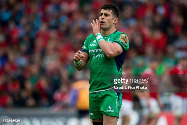 Tiernan O'Halloran of Connacht gives direction during the Guinness PRO12 rugby match between Munster Rugby and Connacht Rugby at Thomond Park Stadium...