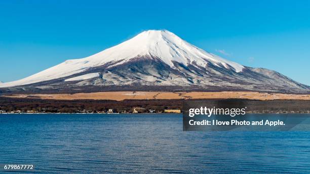 fuji spring view - 湖 fotografías e imágenes de stock