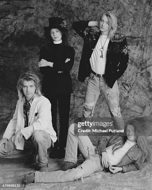 British pop and rock band It Bites, 1989. Clockwise, from bottom left: bassist Dick Nolan, keyboard player John Beck, guitarist and singer Francis...