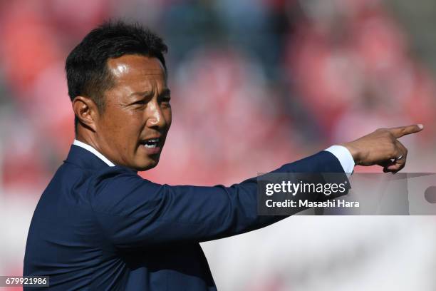 Hitoshi Morishita,coach of Thespa Kusatsu Gunma looks on during the J.League J2 match between Roasso Kumamoto and Thespa Kusatsu Gunma at Egao Kenko...