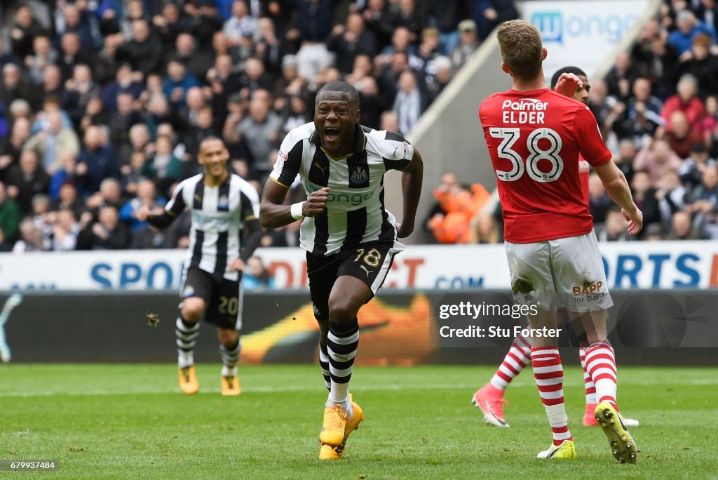 Newcastle United v Barnsley - Sky Bet Championship