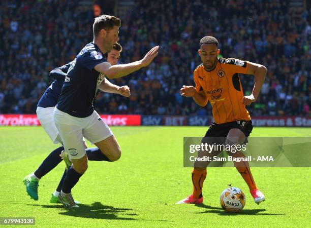 Paul Gallagher of Preston North End and Jordan Graham of Wolverhampton Wanderers during the Sky Bet Championship match between Wolverhampton...