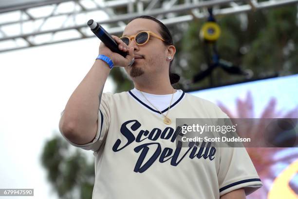Mac Deville Rapper Scoop Deville Photos and Premium High Res Pictures - Getty Images