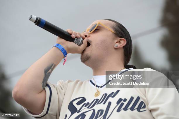 Mac Deville Rapper 85 Scoop Deville Stock Photos, High-Res Pictures, and Images - Getty Images