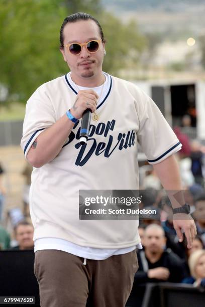 Mac Deville Rapper 84 Scoop Deville Stock Photos, High-Res Pictures, and Images - Getty Images