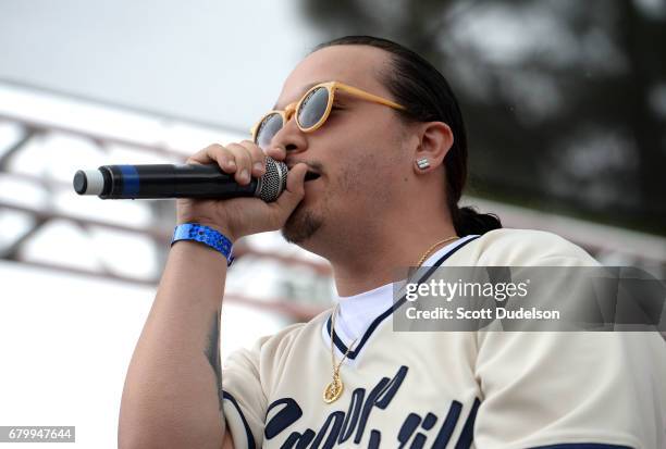 Mac Deville Rapper 85 Scoop Deville Stock Photos, High-Res Pictures, and Images - Getty Images