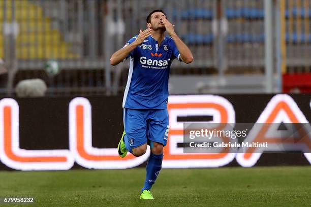 Manuel Pasqual of Empoli FC celebrates after scoring a goal during the Serie A match between Empoli FC and Bologna FC at Stadio Carlo Castellani on...