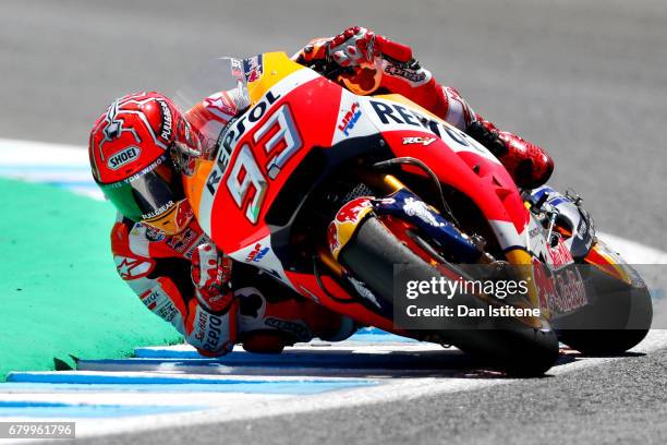 Marc Marquez of Spain and the Repsol Honda Team rides during the MotoGP of Spain at Circuito de Jerez on May 7, 2017 in Jerez de la Frontera, Spain.