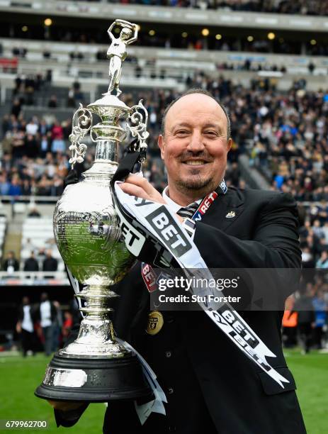 Newcastle United manmager Rafa Benitez celebrates after winning the Sky Bet Championship match between Newcastle United and Barnsley at St James'...