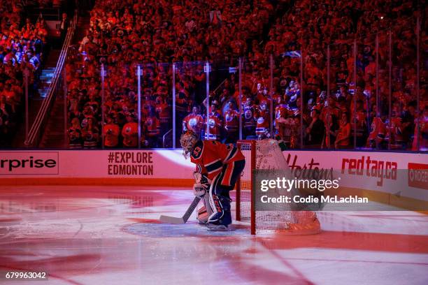 Goalie Cam Talbot of the Edmonton Oilers prepares to take on the Anaheim Ducks in Game Four of the Western Conference Second Round during the 2017...