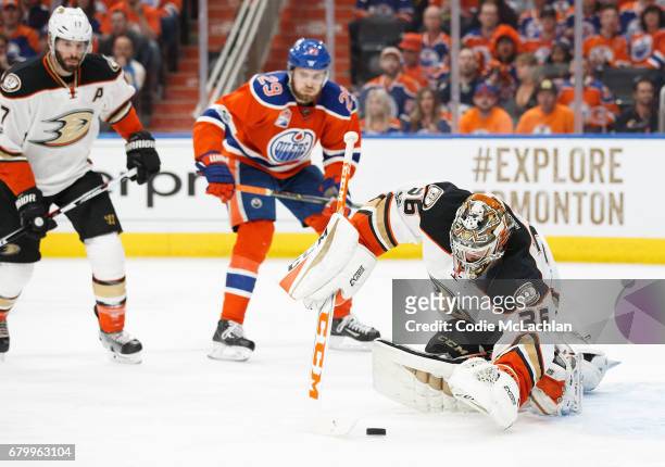 Leon Draisaitl of the Edmonton Oilers puts pressure on goalie John Gibson of the Anaheim Ducks in Game Four of the Western Conference Second Round...