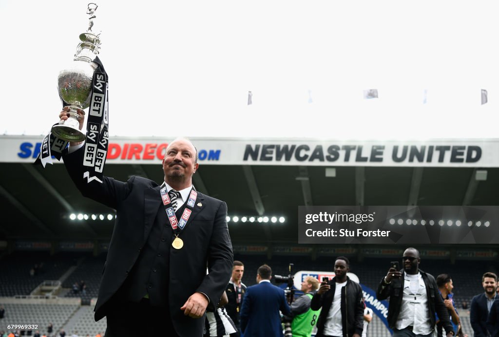Newcastle United v Barnsley - Sky Bet Championship