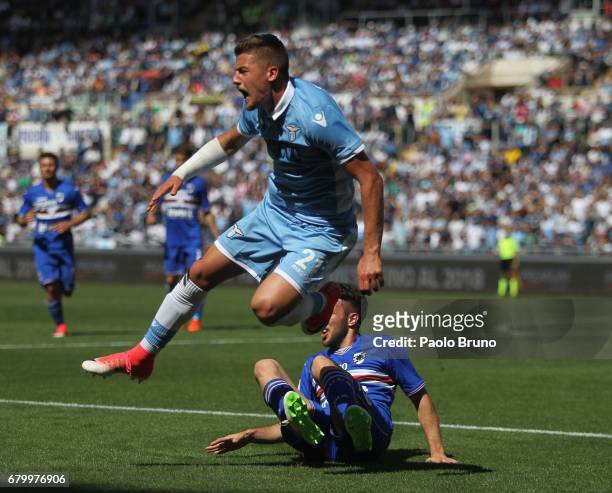 Sergej Milinkovic of SS Lazio competes for the ball with Vasco Regini of UC Sampdoria during the Serie A match between SS Lazio and UC Sampdoria at...