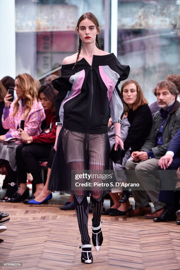 Prada Resort 2018 Womenswear Show - Runway