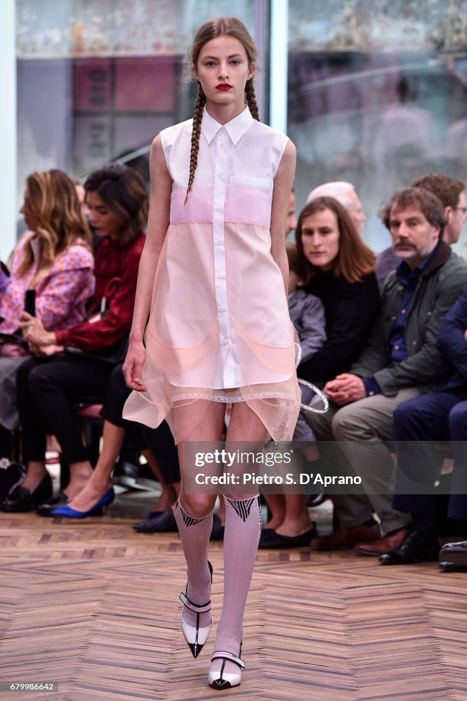 Prada Resort 2018 Womenswear Show - Runway