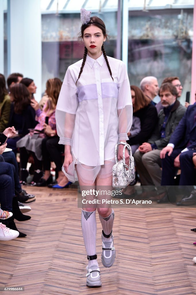 Prada Resort 2018 Womenswear Show - Runway