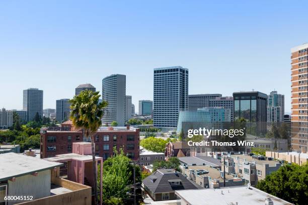 oakland skyline , day and night series - oakland california bildbanksfoton och bilder