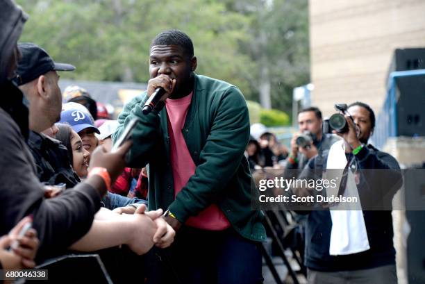 Li Man Rapper 294 Rapper Li Stock Photos, High-Res Pictures, and Images - Getty Images