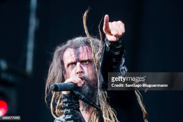 Rob Zombie performs on stage as part of Maximus Music Festival at Tecnopolis on May 06, 2017 in Buenos Aires, Argentina.