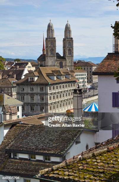 aerial view of grossmunster church in zurich - grossmunster cathedral stock pictures, royalty-free photos & images