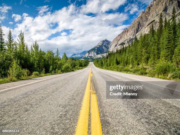 open trans-canada highway canadian rocky mountains - alberta mountains stock pictures, royalty-free photos & images