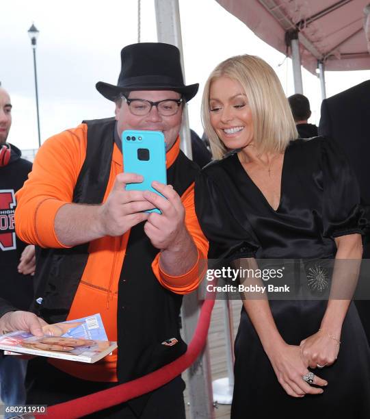 Kelly Ripa attends the 2017 New Jersey Hall Of Fame Induction Ceremony at Asbury Park Convention Center on May 7, 2017 in Asbury Park, New Jersey.