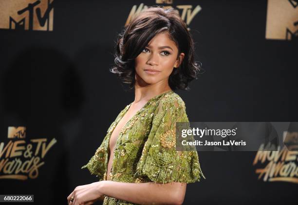Zendaya Coleman Press Conference Photos and Premium High Res Pictures