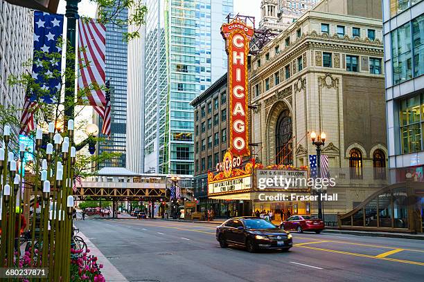 chicago theatre, chicago - teatro chicago fotografías e imágenes de stock