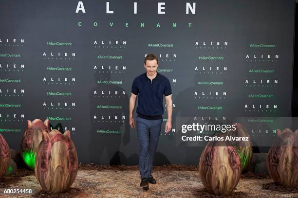 Actor Michael Fassbender attends 'Alien: Covenant' photocall at the Villa Magna hotel on May 8, 2017 in Madrid, Spain.