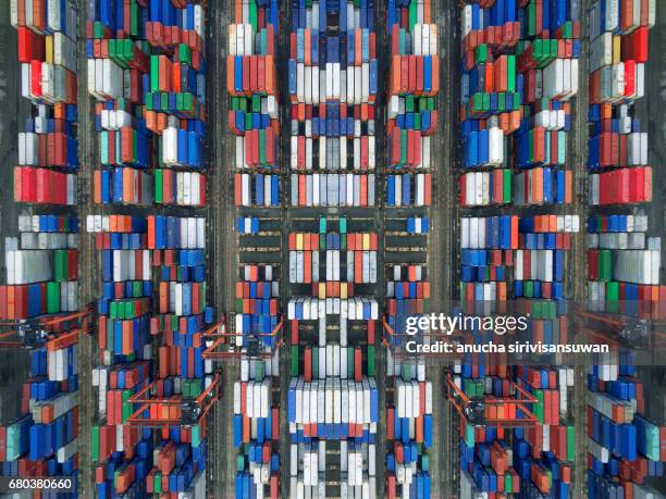 146 Shipping Container Texture White Stock Photos, High-Res Pictures ...