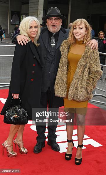 Ellie Rae Winstone Elaine Winstone, Ray Winstone and Ellie Rae Winstone attend the UK ...