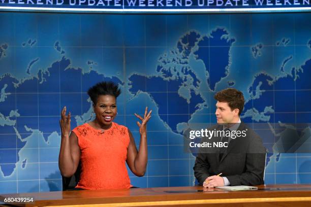 Chris Pine" Episode 1723 -- Pictured: Leslie Jones and Colin Jost during "Weekend Update" in studio 8H on May 6, 2017 --