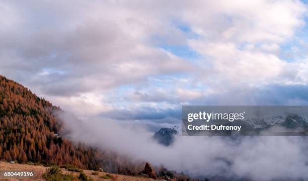 vallée de la tinée - mercantour stockfoto's en -beelden